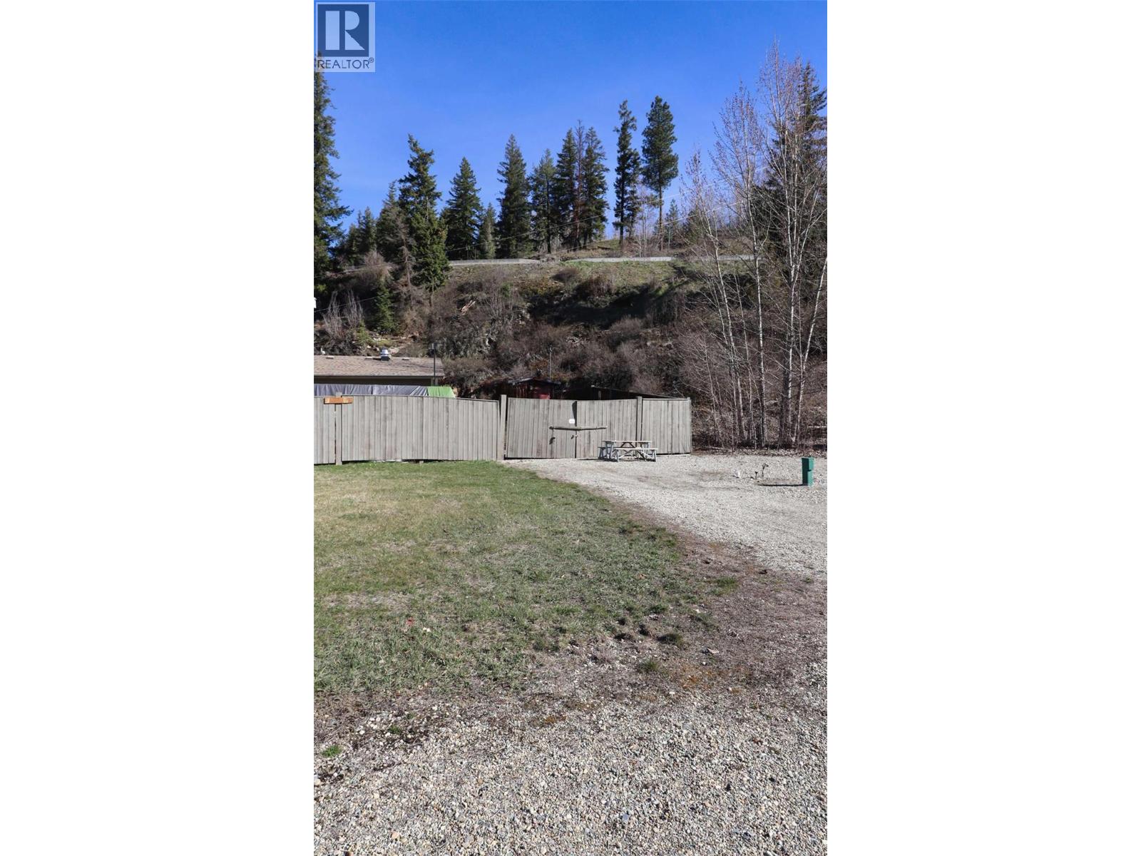 2633 Squilax Anglemont Road Unit# 79, Lee Creek, British Columbia  V0E 1M4 - Photo 6 - 10384743