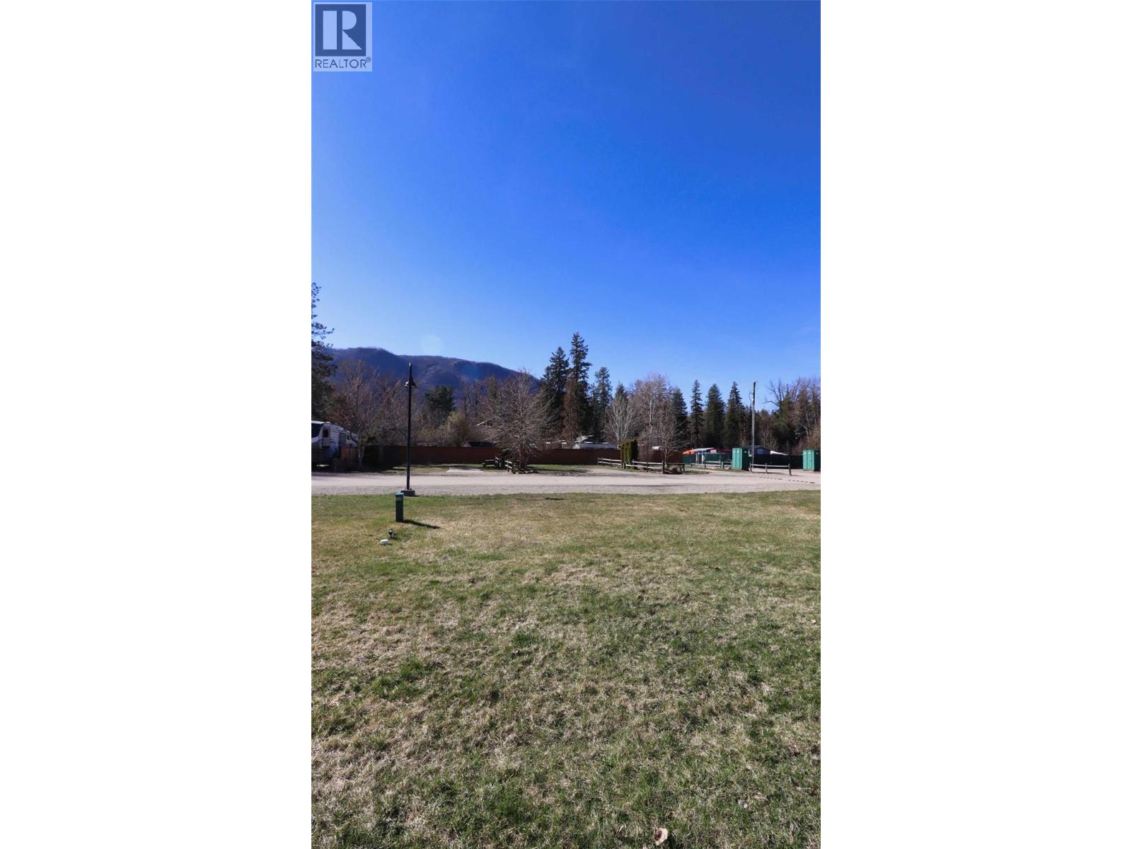 2633 Squilax Anglemont Road Unit# 78, Lee Creek, British Columbia  V0E 1M4 - Photo 8 - 10384740