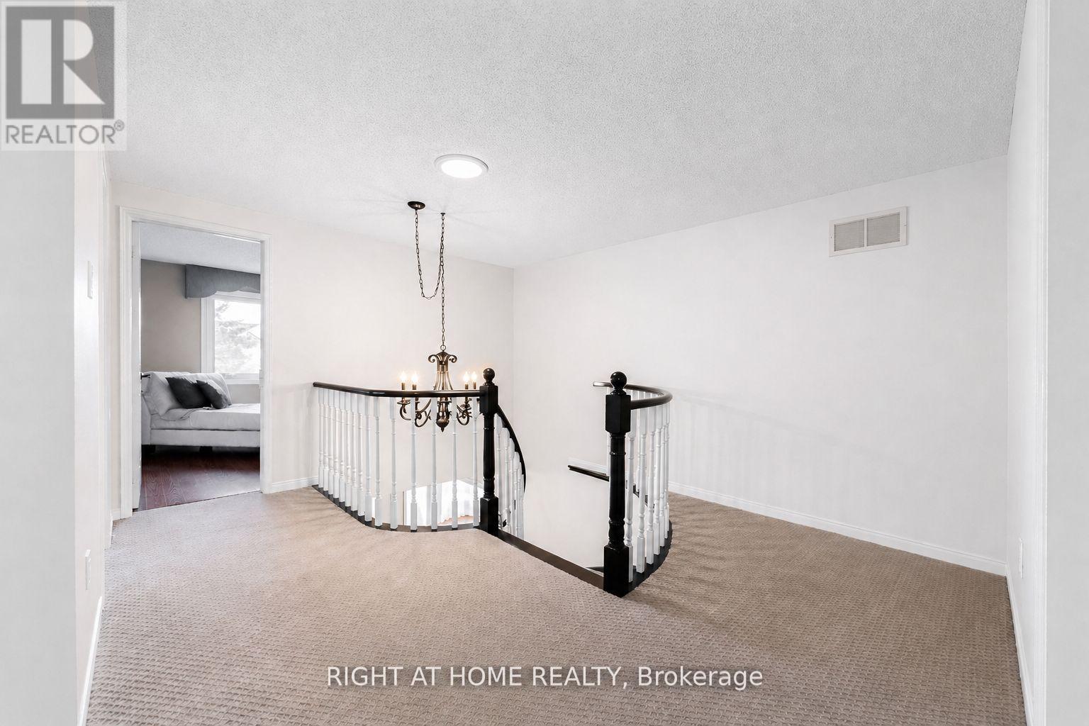 3655 Loyalist Drive, Mississauga, Ontario  L5L 4T6 - Photo 21 - W13033586