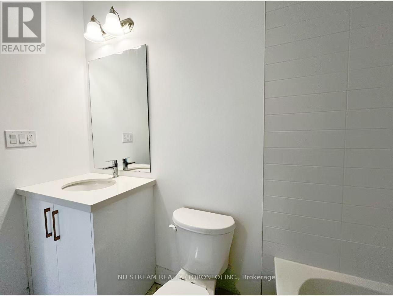 28 Chiara Rose Lane, Richmond Hill, Ontario  L4E 1L4 - Photo 14 - N13046340