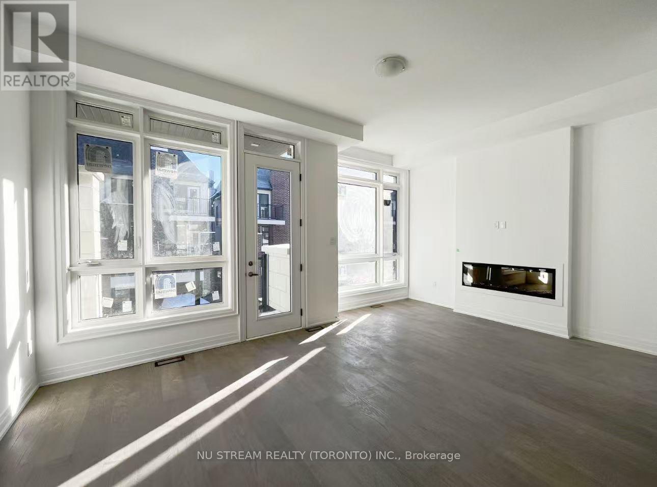 28 Chiara Rose Lane, Richmond Hill, Ontario  L4E 1L4 - Photo 8 - N13046340