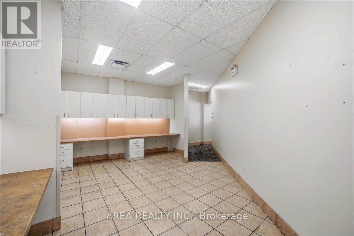 158 Hwy 8, Hamilton, Ontario  L8G 3V2 - Photo 6 - X13046332