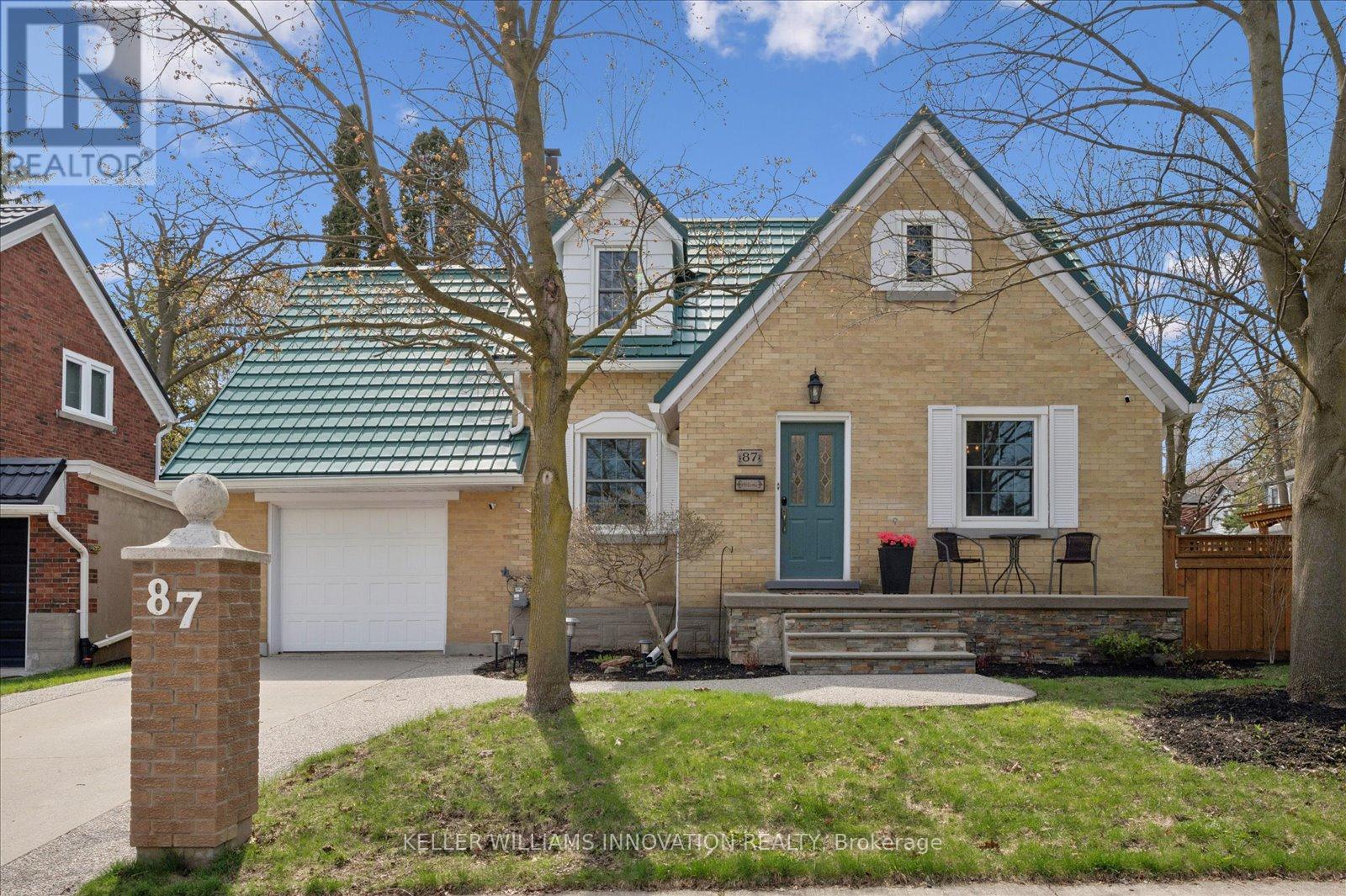 87 Lydia Street, Kitchener, Ontario  N2H 1V6 - Photo 2 - X13046342