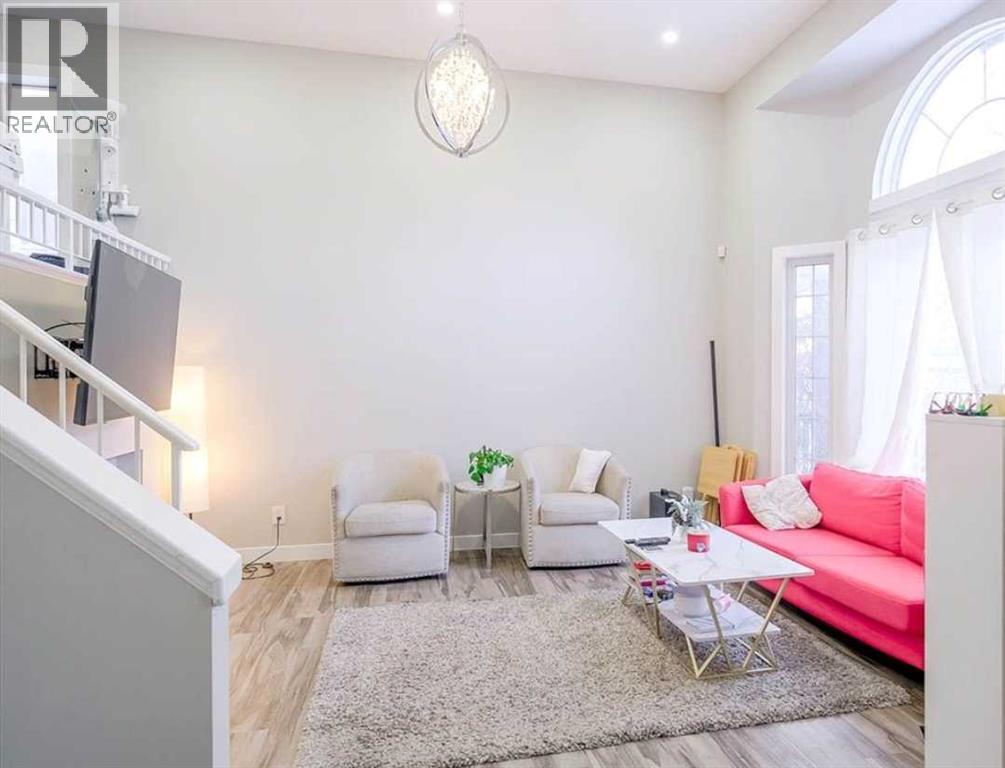 6923 Laguna Way NE, Calgary, Alberta  T1Y 6W2 - Photo 13 - A2304304