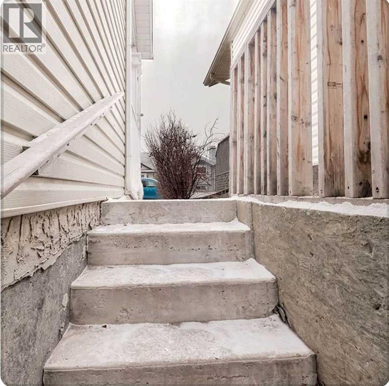 6923 Laguna Way NE, Calgary, Alberta  T1Y 6W2 - Photo 16 - A2304304