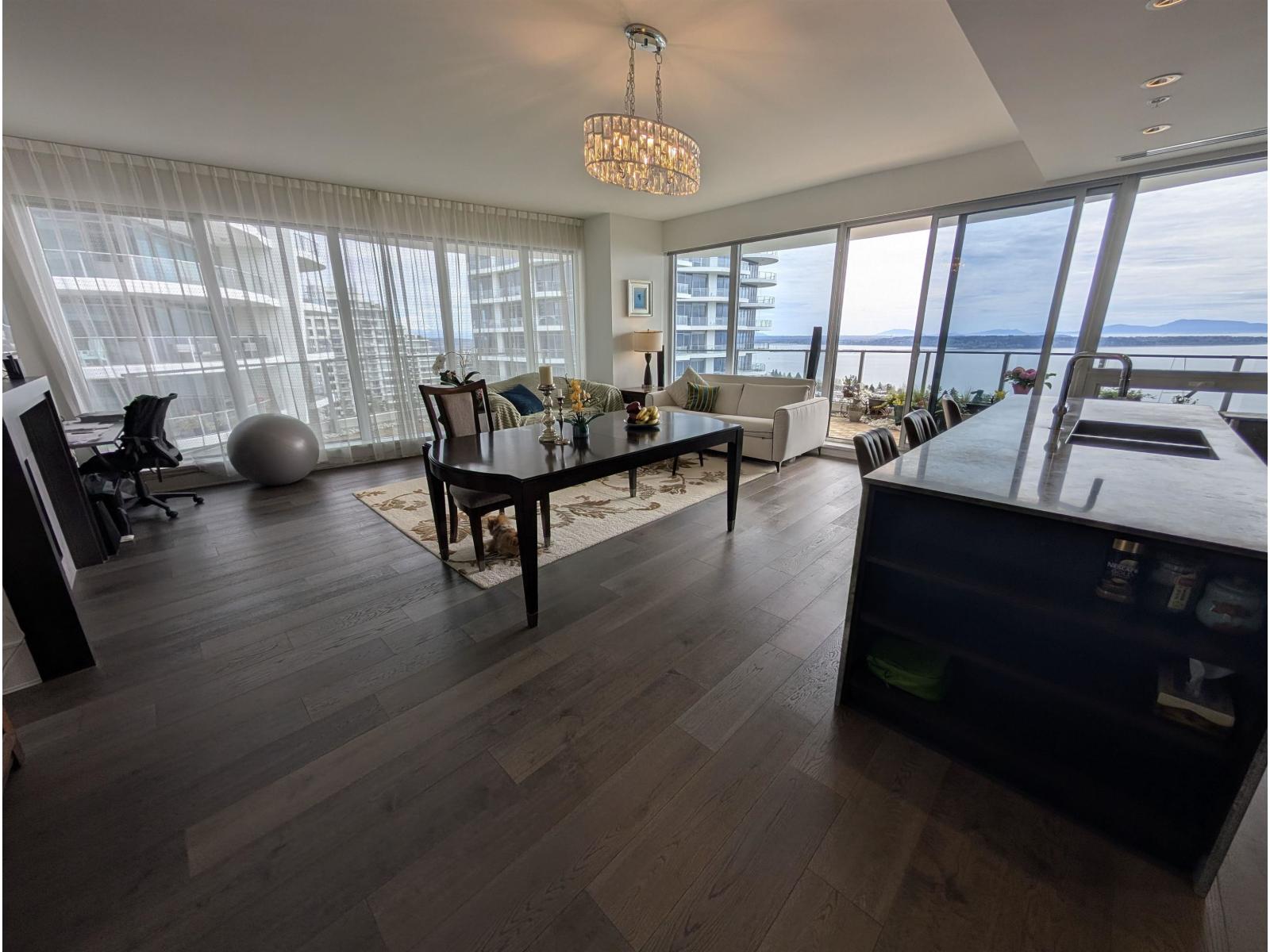 1905 1500 MARTIN STREET, white rock, British Columbia