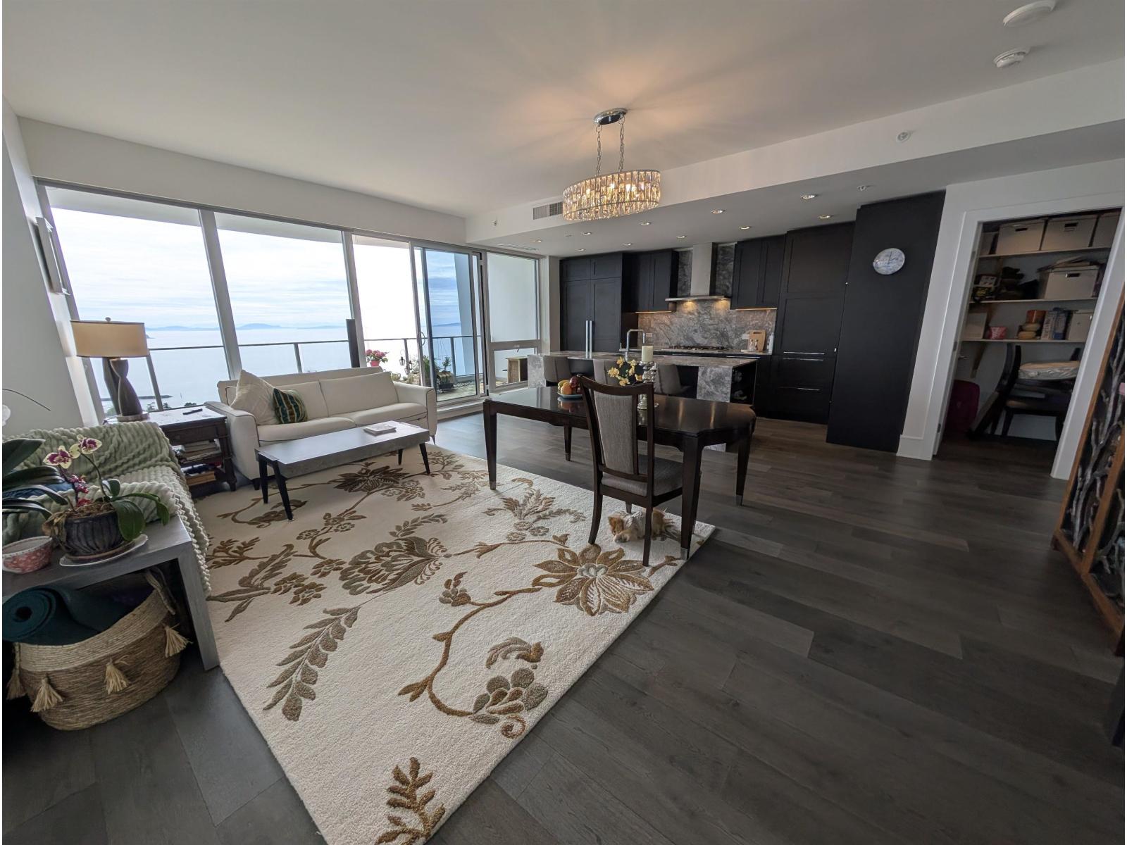 1905 1500 Martin Street, White Rock, British Columbia  V4B 0C2 - Photo 3 - R3110827