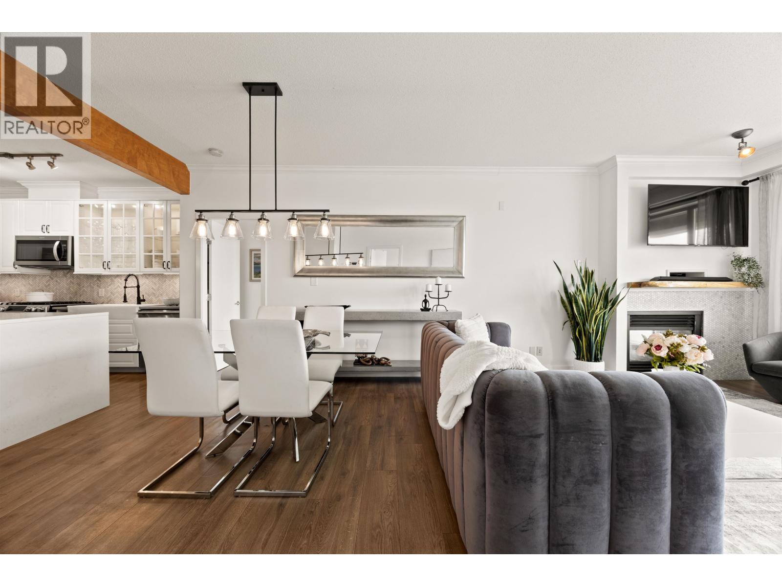 307 530 Raven Woods Drive, North Vancouver, British Columbia  V7G 2T5 - Photo 11 - R3113323