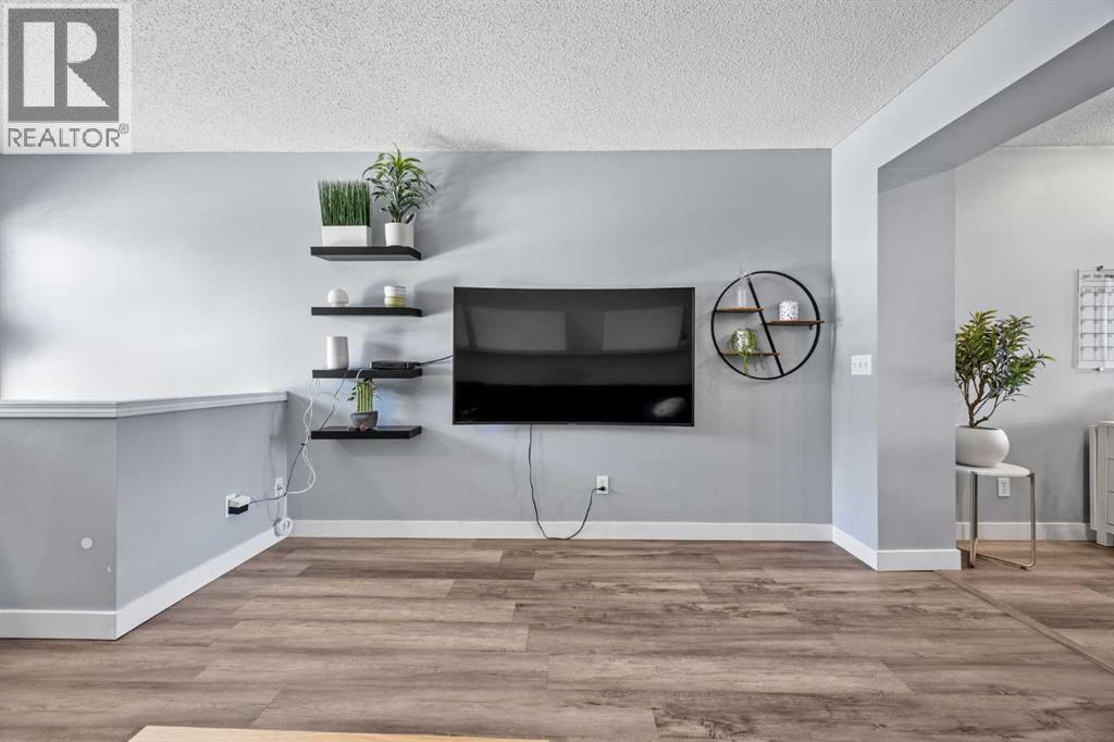 3065 New Brighton Gardens Se, Calgary, Alberta  T2Z 0A4 - Photo 9 - A2304080