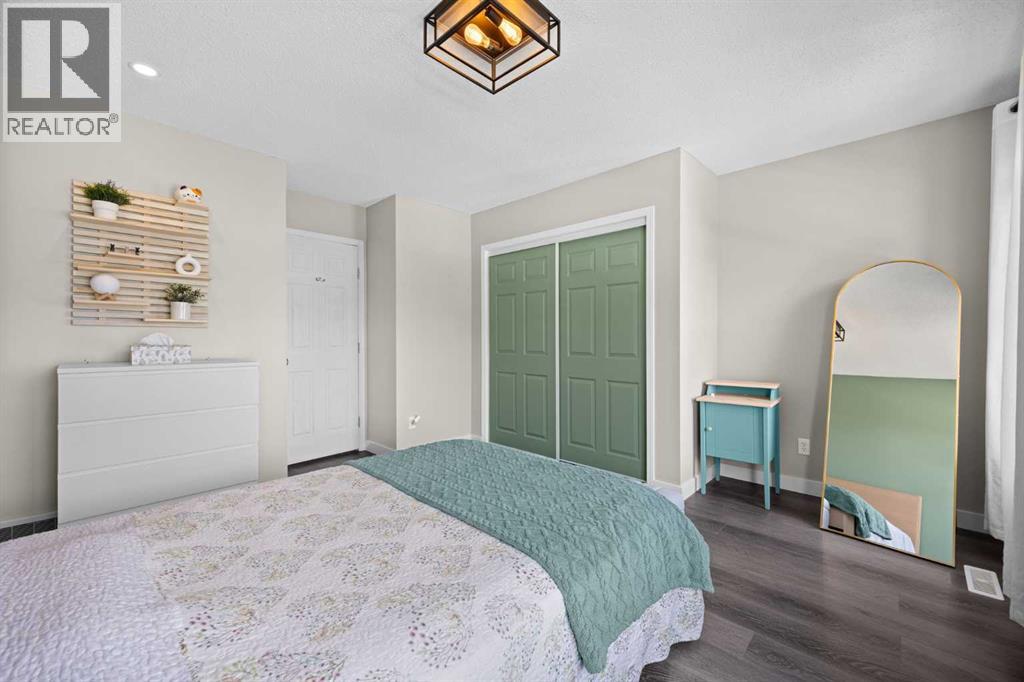 3065 New Brighton Gardens Se, Calgary, Alberta  T2Z 0A4 - Photo 25 - A2304080