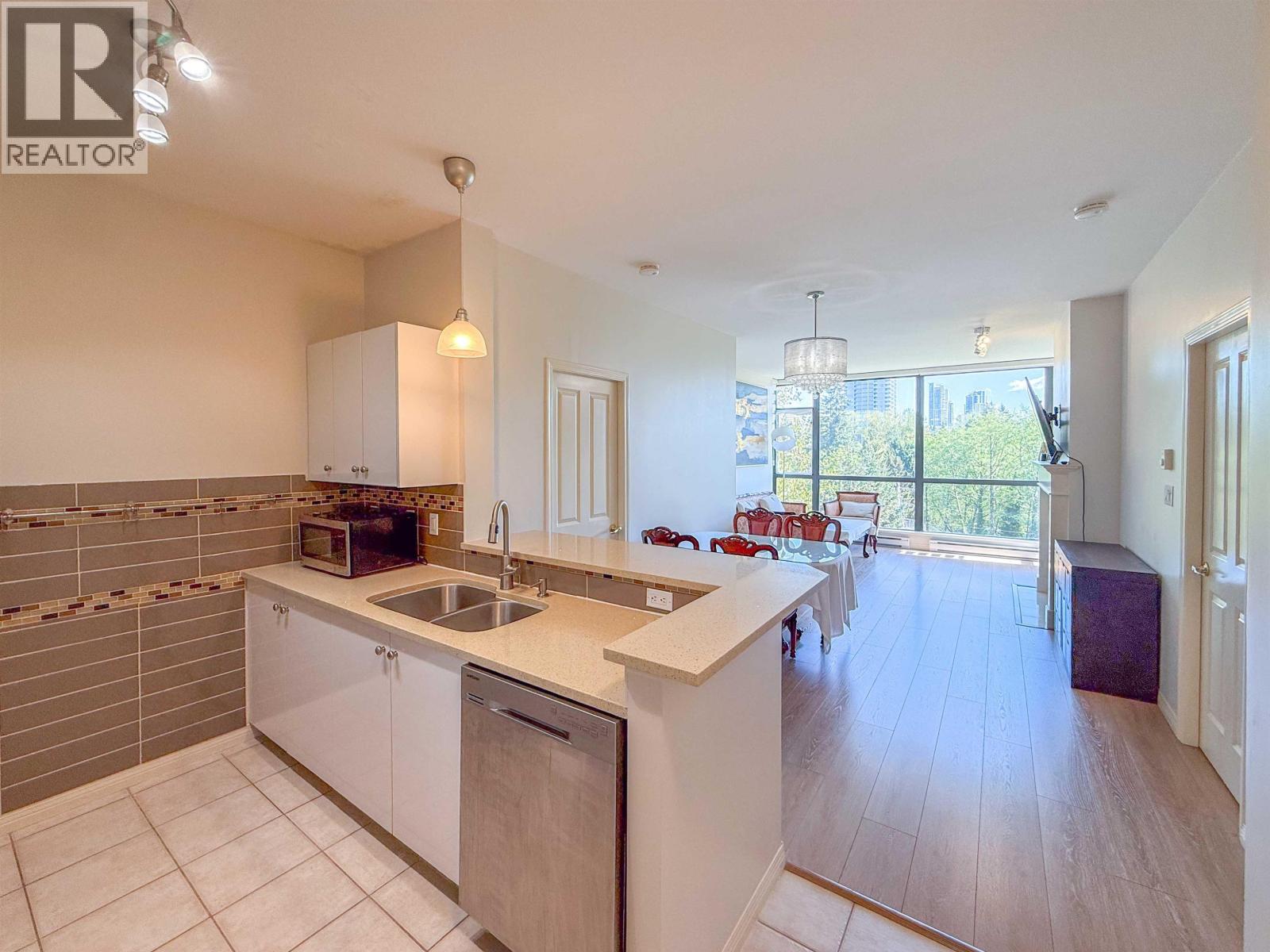 702 6837 Station Hill Drive, Burnaby, British Columbia  V3N 5B7 - Photo 9 - R3115731