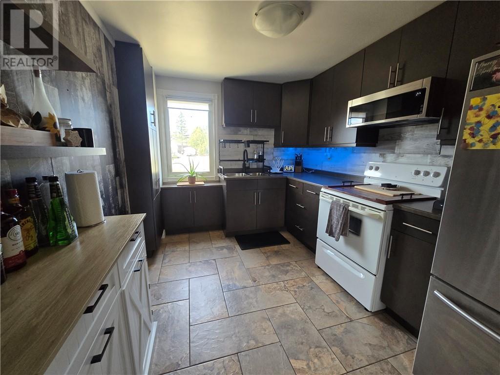 67 Paul Street, Whitefish, Ontario  P0M 3E0 - Photo 8 - 2127322