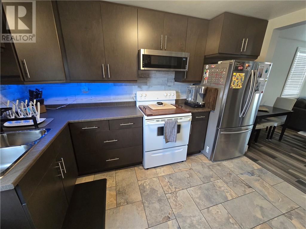 67 Paul Street, Whitefish, Ontario  P0M 3E0 - Photo 9 - 2127322