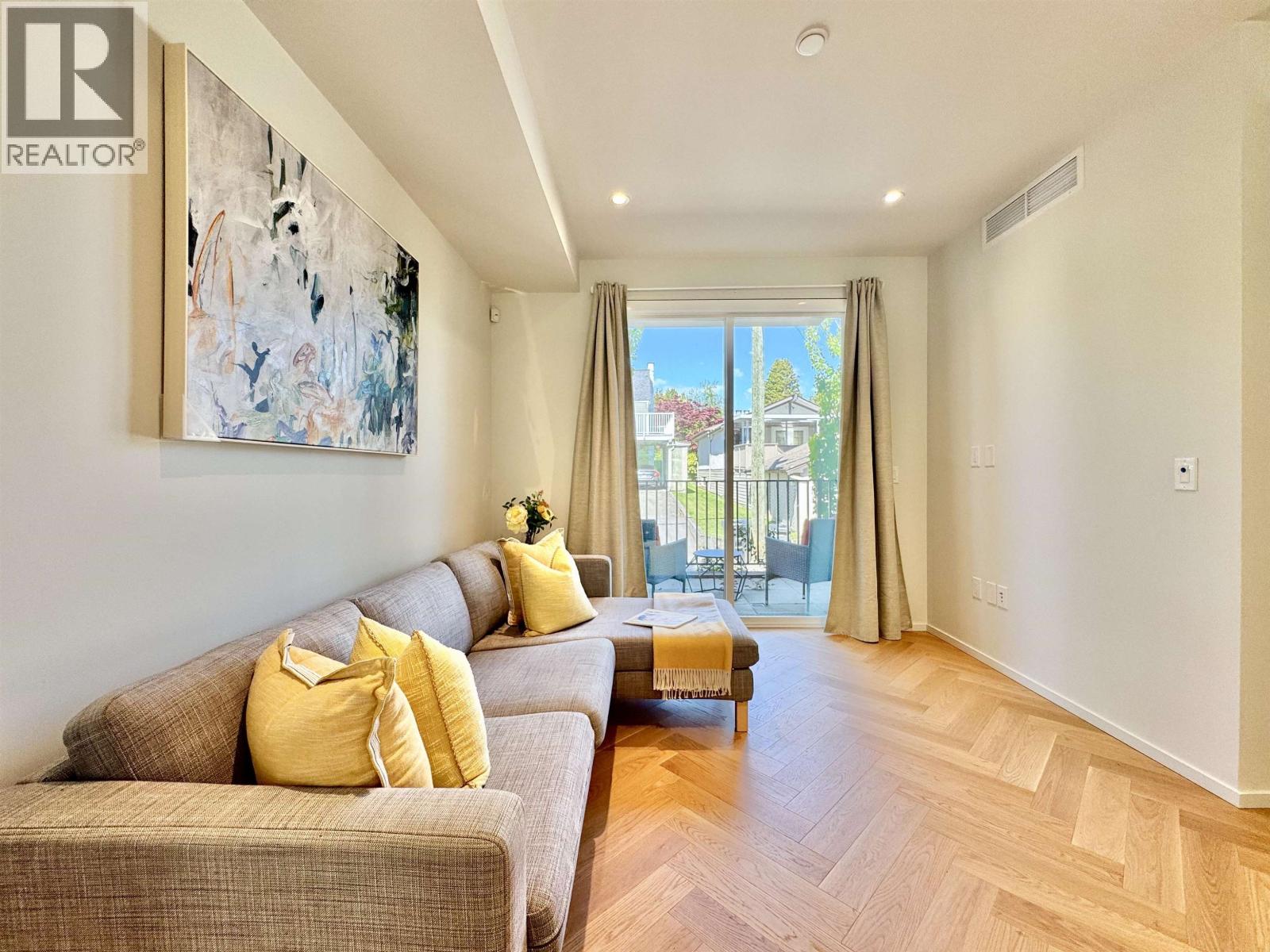 173 805 W 49th Avenue, Vancouver, British Columbia  V5Z 0A1 - Photo 3 - R3067336