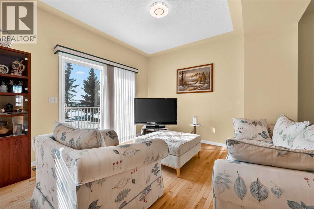 71 Country Hills Gardens Nw, Calgary, Alberta  T3K 5G1 - Photo 12 - A2298419