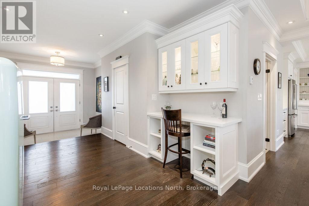 125 Stephens Street, Collingwood, Ontario  L9Y 0G5 - Photo 2 - S13046432