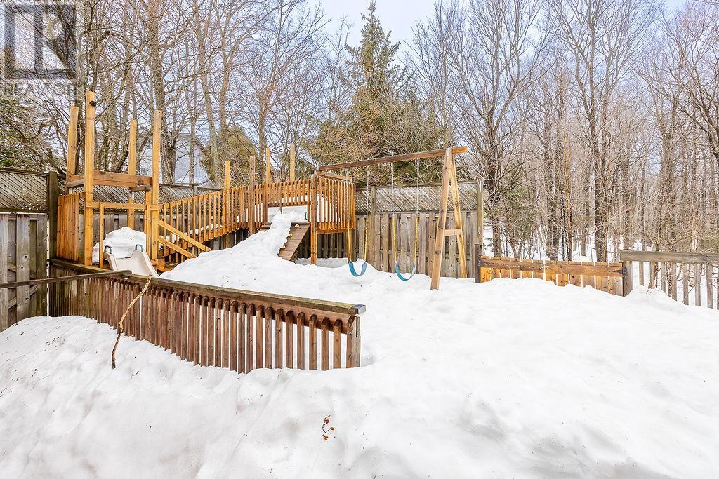 27 Plummer Ct, Sault Ste. Marie, Ontario  P6B 6E4 - Photo 5 - SM260695