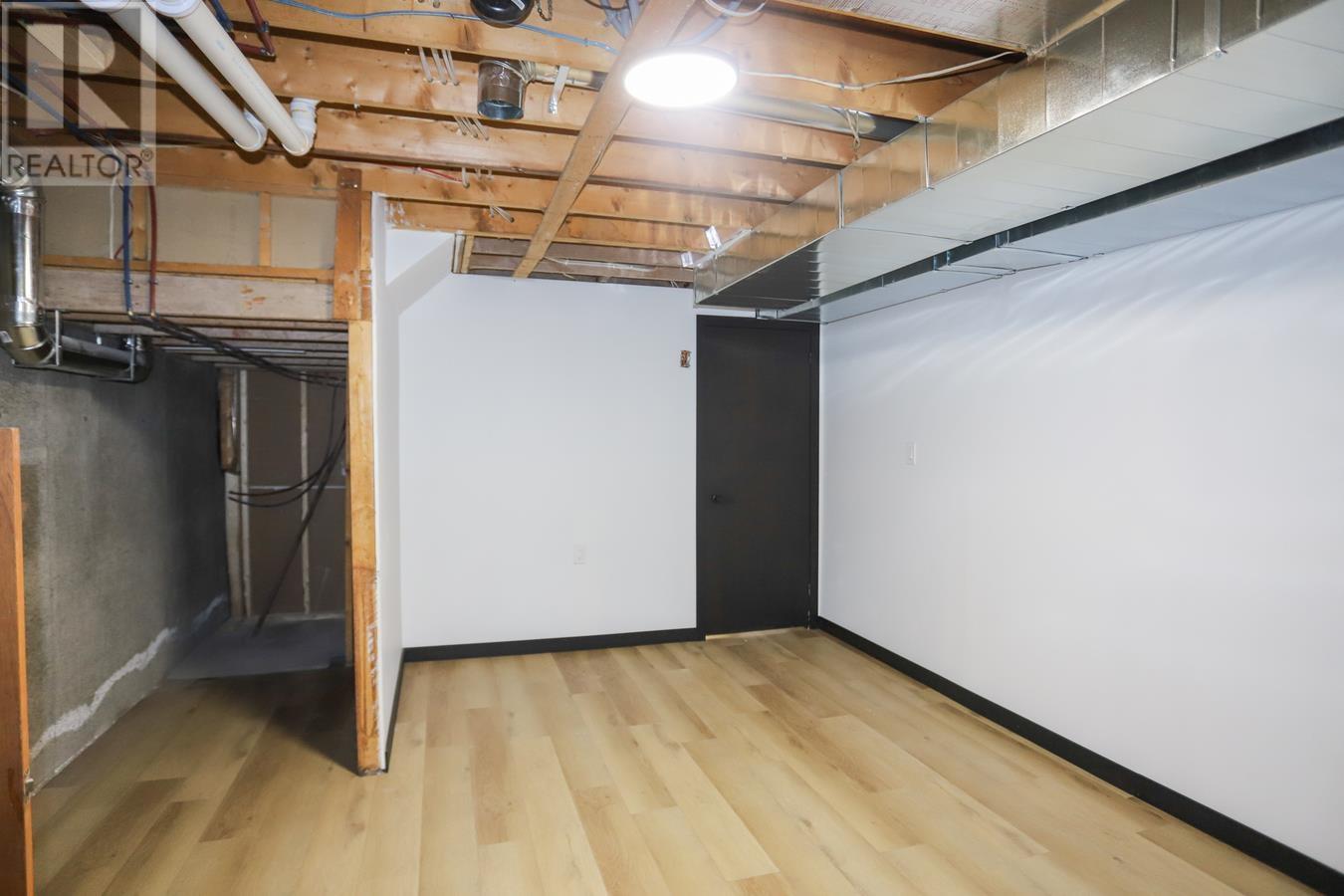 35 Pozzebon Cres, Sault Ste. Marie, Ontario  P6C 6A7 - Photo 24 - SM260759