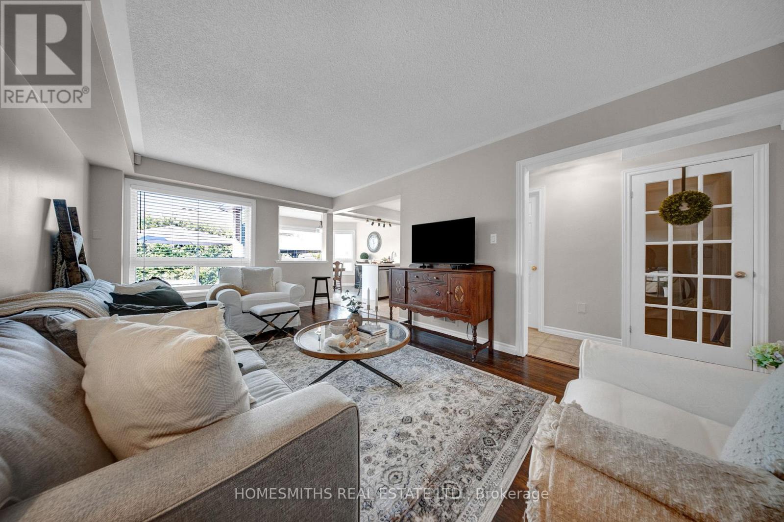 147 Sleeman Square, Clarington (Courtice), Ontario  L1E 3K5 - Photo 6 - E13046434