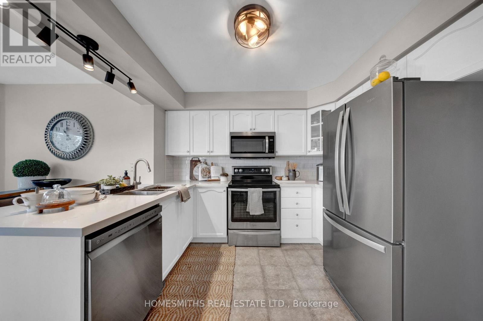 147 Sleeman Square, Clarington (Courtice), Ontario  L1E 3K5 - Photo 8 - E13046434