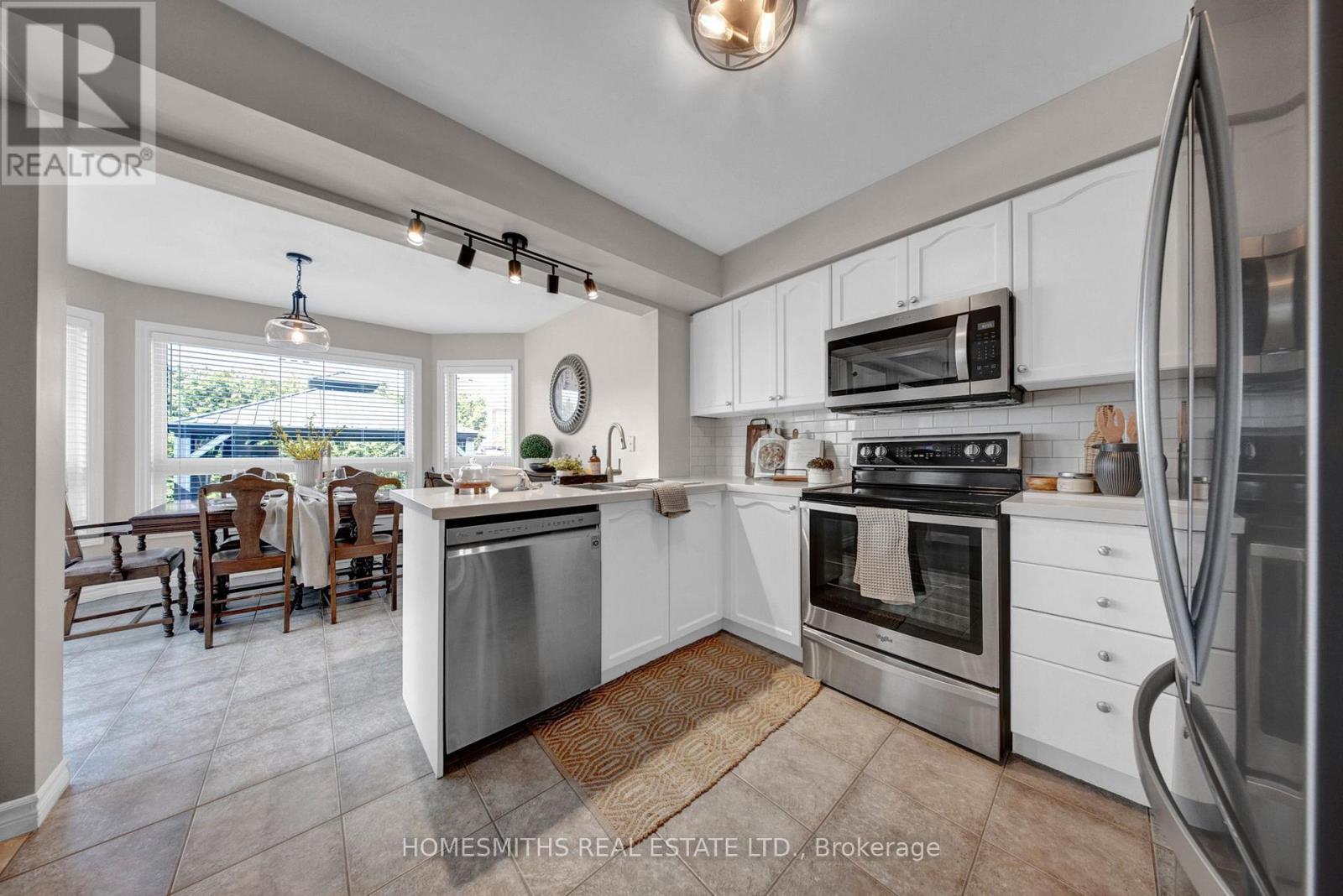 147 Sleeman Square, Clarington (Courtice), Ontario  L1E 3K5 - Photo 9 - E13046434