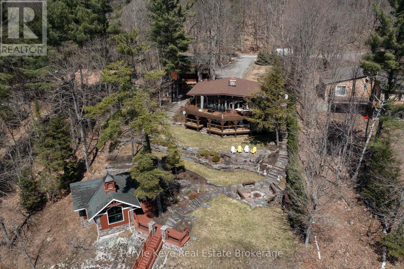 247 South Drive, Huntsville, Ontario  P1H 2J2 - Photo 10 - X13046408