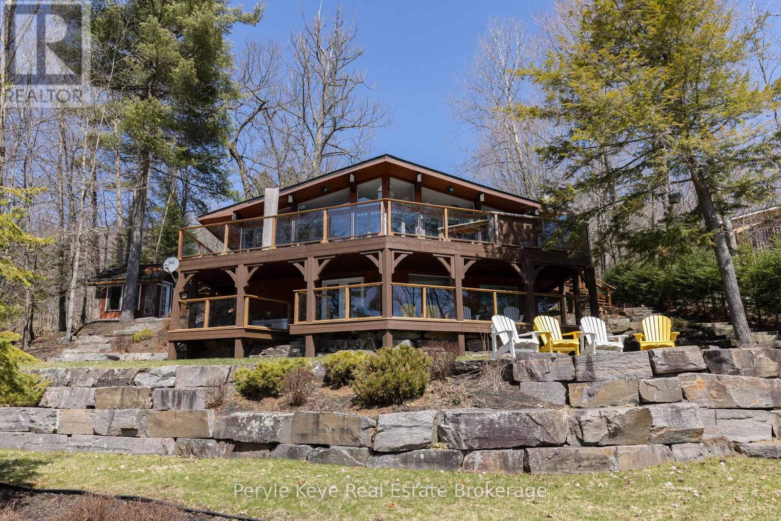 247 South Drive, Huntsville, Ontario  P1H 2J2 - Photo 11 - X13046408