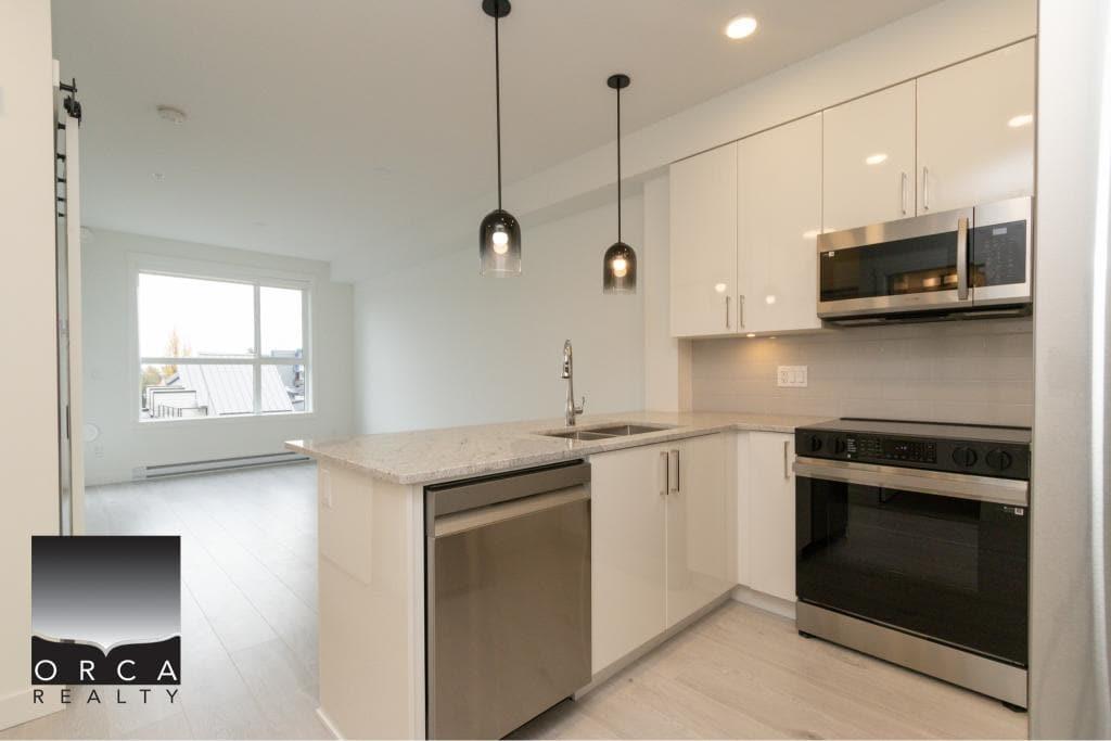 402 5504 Brydon Crescent, Langley, British Columbia  V3A 0R3 - Photo 2 - R3115910