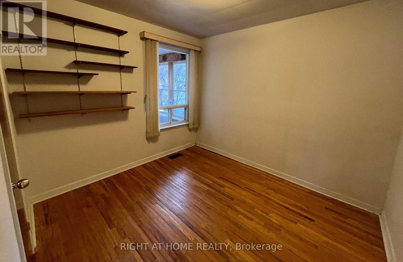 29 Rowatson Road, Toronto, Ontario  M1E 1K2 - Photo 14 - E13010550