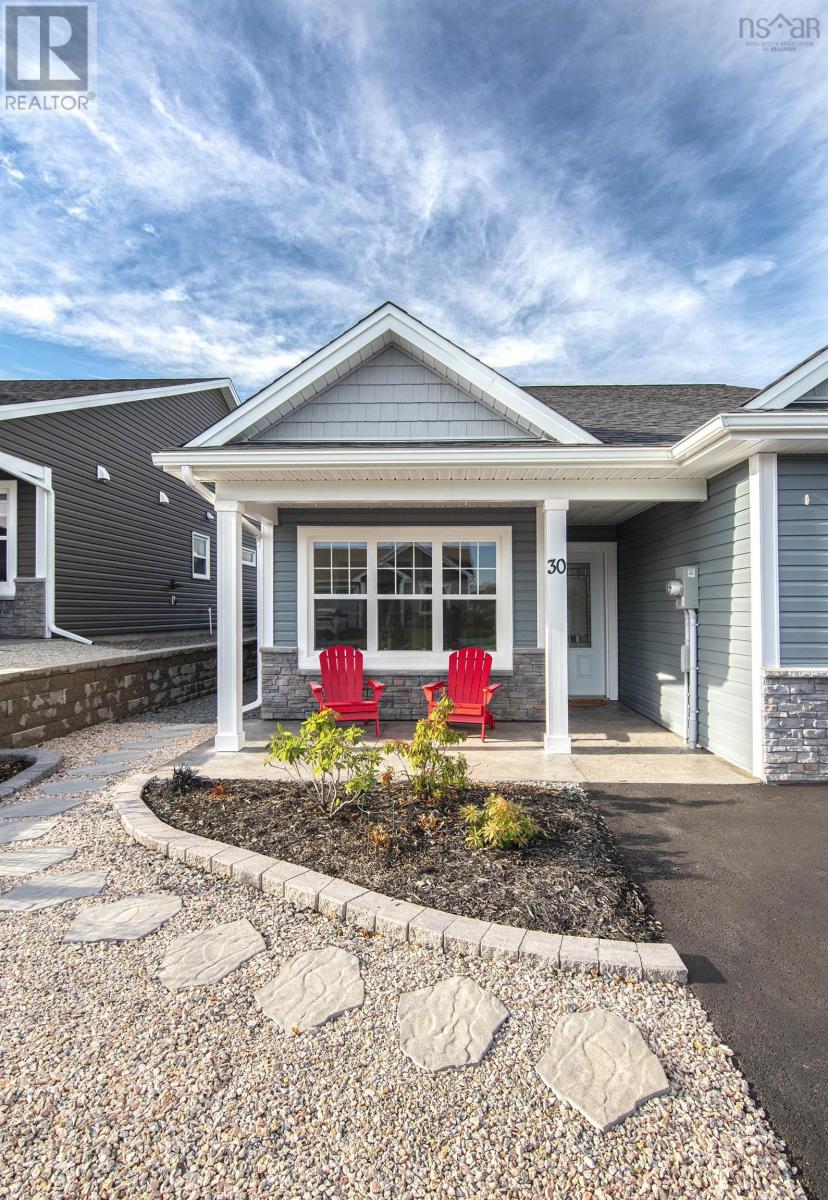30 Elizabeth Avenue, Garlands Crossing, Nova Scotia  B0N 2T0 - Photo 2 - 202608641