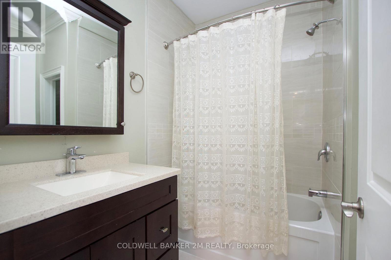 1 - 242 Kendal Avenue, Oshawa, Ontario  L1G 5B5 - Photo 15 - E12885520