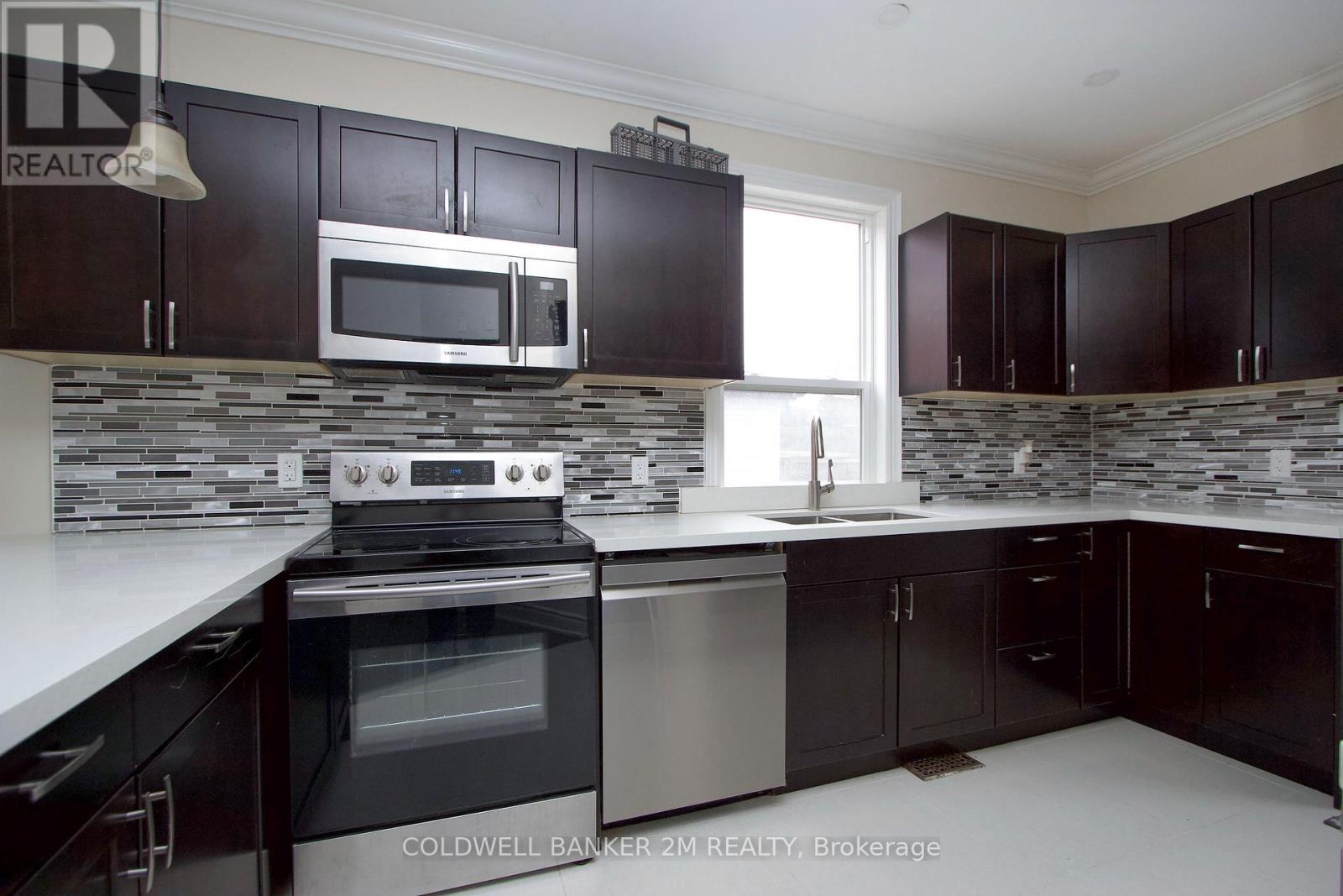 1 - 242 Kendal Avenue, Oshawa, Ontario  L1G 5B5 - Photo 9 - E12885520