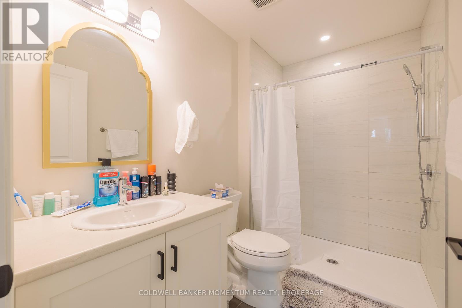 B - 153 B Moffatt Street, St. Catharines, Ontario  L2P 2L7 - Photo 24 - X13046388