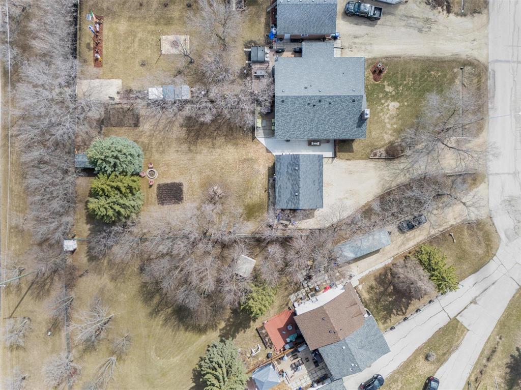 27 Laurel Bay, Oakbank, Manitoba  R5N 0J7 - Photo 45 - 202608204