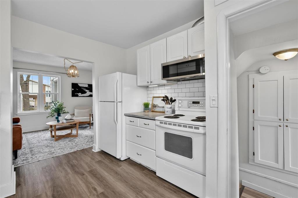 540 De La Morenie Street, Winnipeg, Manitoba  R2H 2Z5 - Photo 15 - 202608355