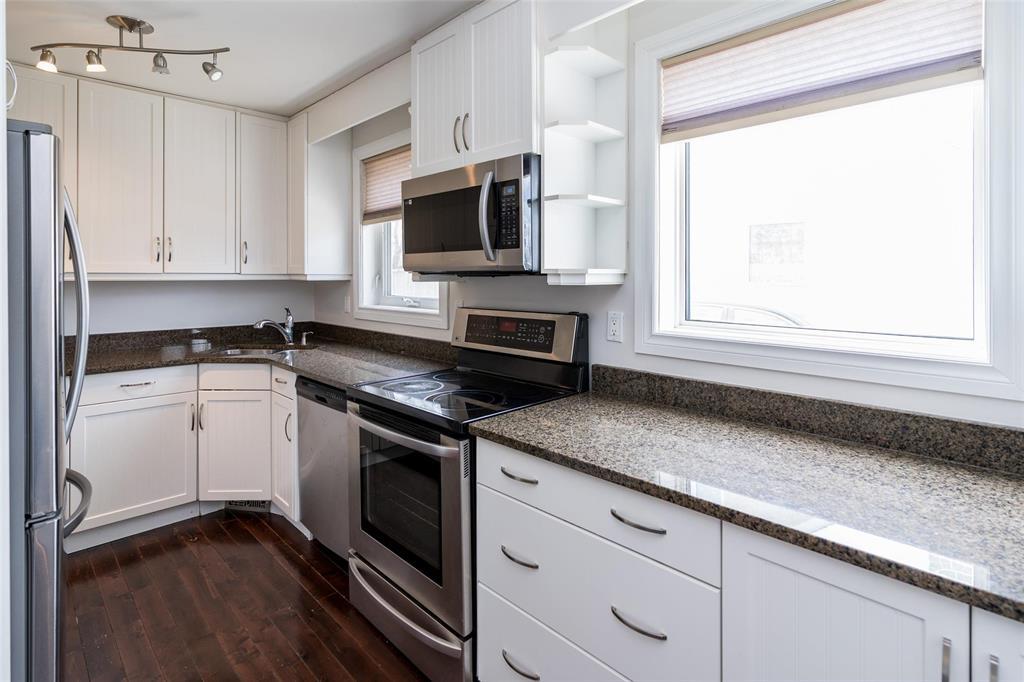 6 Jameswood Drive, Winnipeg, Manitoba  R3J 1C2 - Photo 10 - 202608357