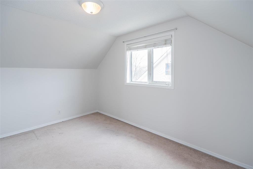 6 Jameswood Drive, Winnipeg, Manitoba  R3J 1C2 - Photo 22 - 202608357