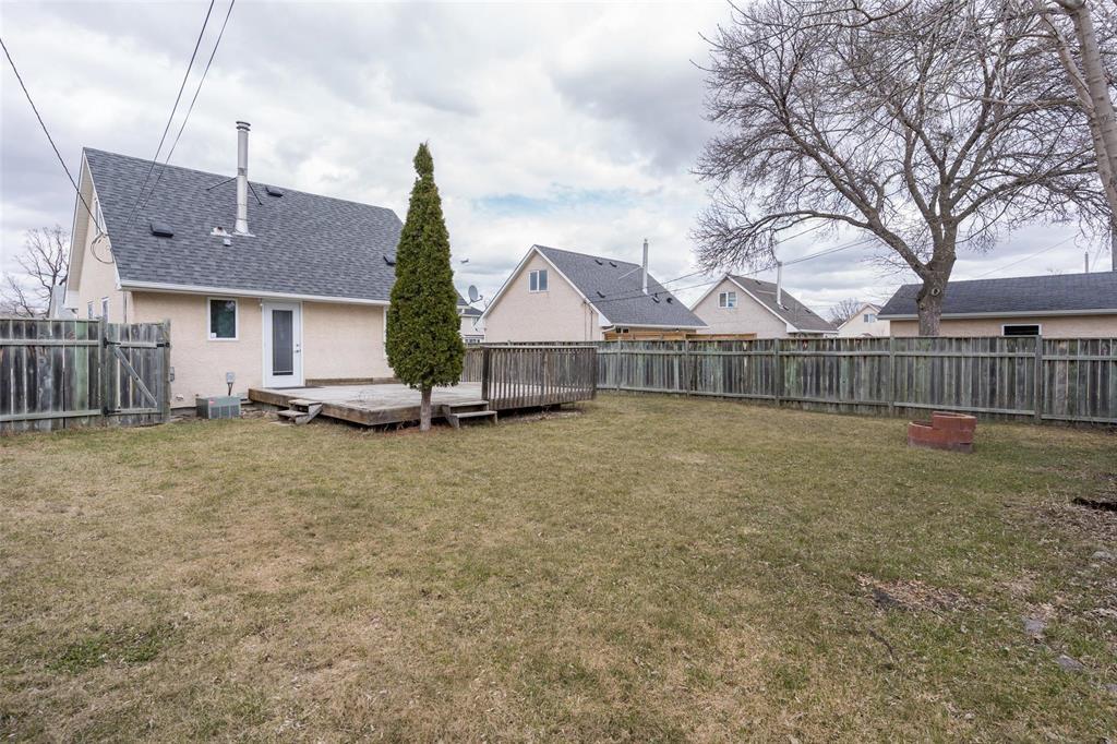 6 Jameswood Drive, Winnipeg, Manitoba  R3J 1C2 - Photo 38 - 202608357