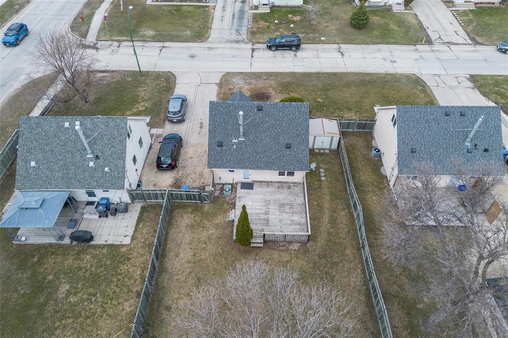 6 Jameswood Drive, Winnipeg, Manitoba  R3J 1C2 - Photo 41 - 202608357