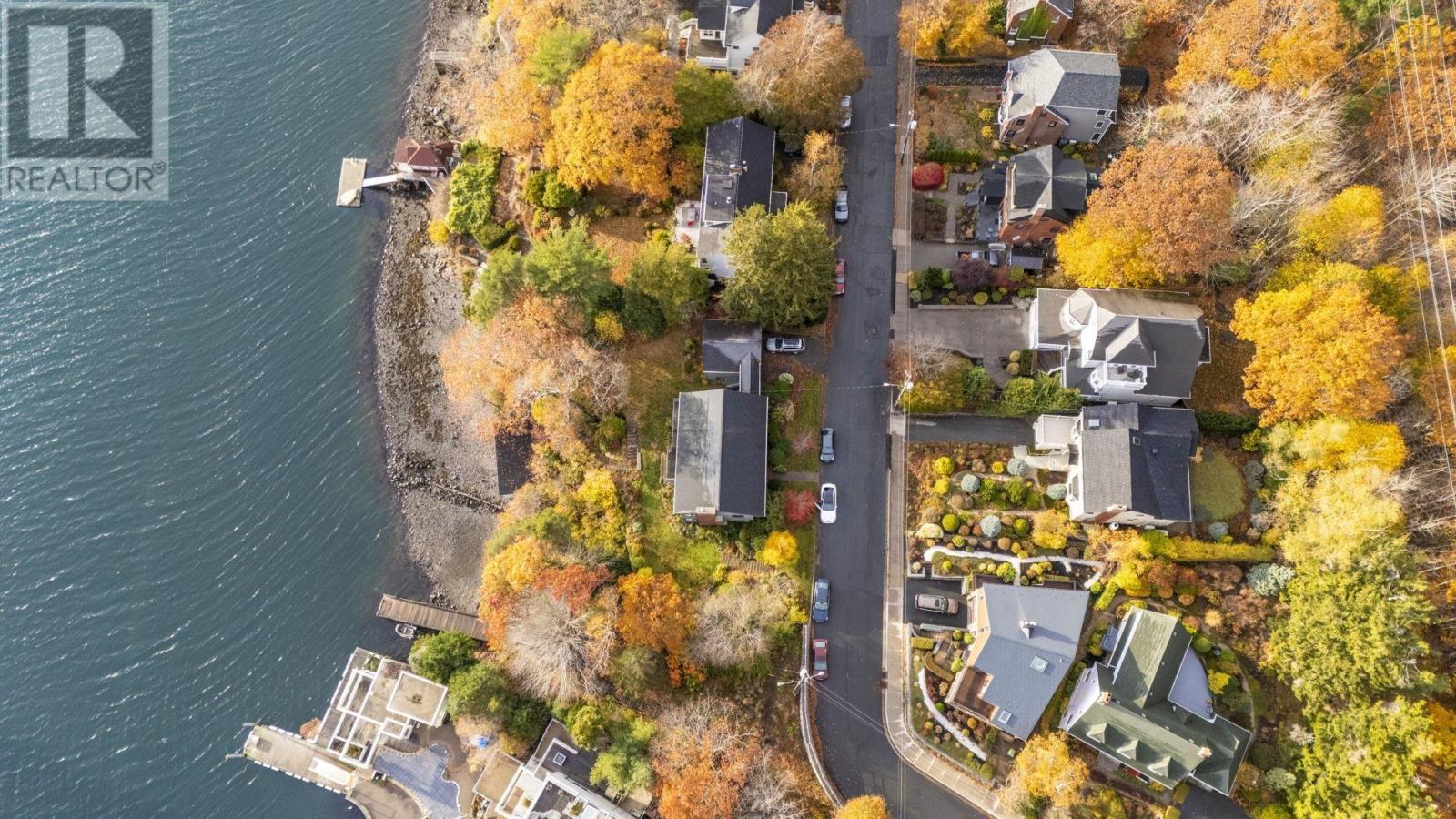 1111 Rockcliffe Street, Halifax, Nova Scotia  B3H 3Y7 - Photo 3 - 202527507