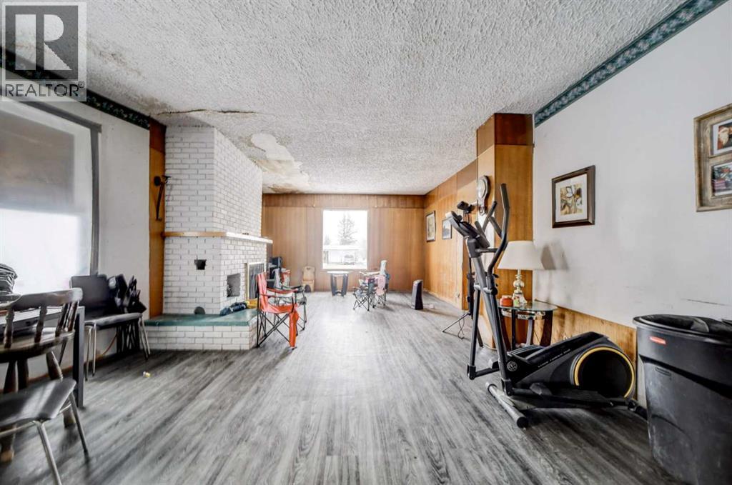 162 2 Avenue W, Cardston, Alberta  T0K 0K0 - Photo 8 - A2305358