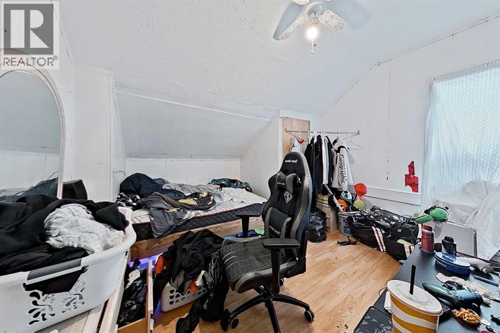 162 2 Avenue W, Cardston, Alberta  T0K 0K0 - Photo 17 - A2305358