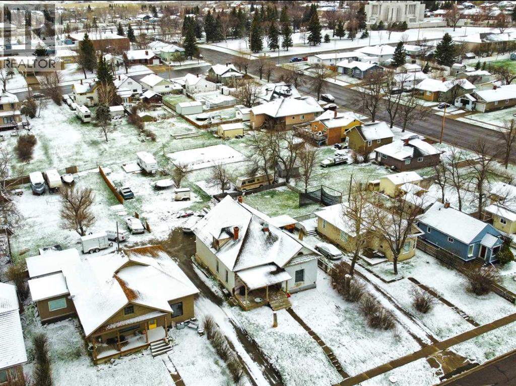 162 2 Avenue W, Cardston, Alberta  T0K 0K0 - Photo 2 - A2305358