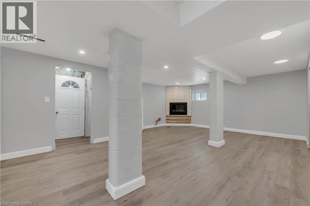 446 East 36th Street, Hamilton, Ontario  L8V 4A5 - Photo 18 - 40820598