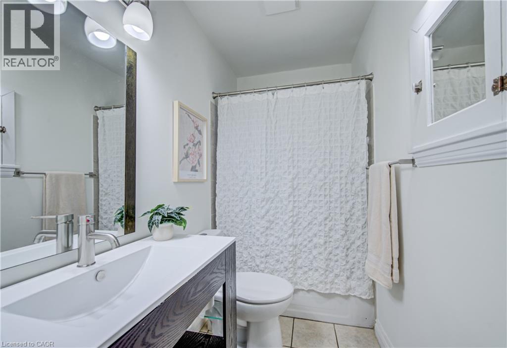 166 Bond Street N, Hamilton, Ontario  L8S 3W6 - Photo 16 - 40822604