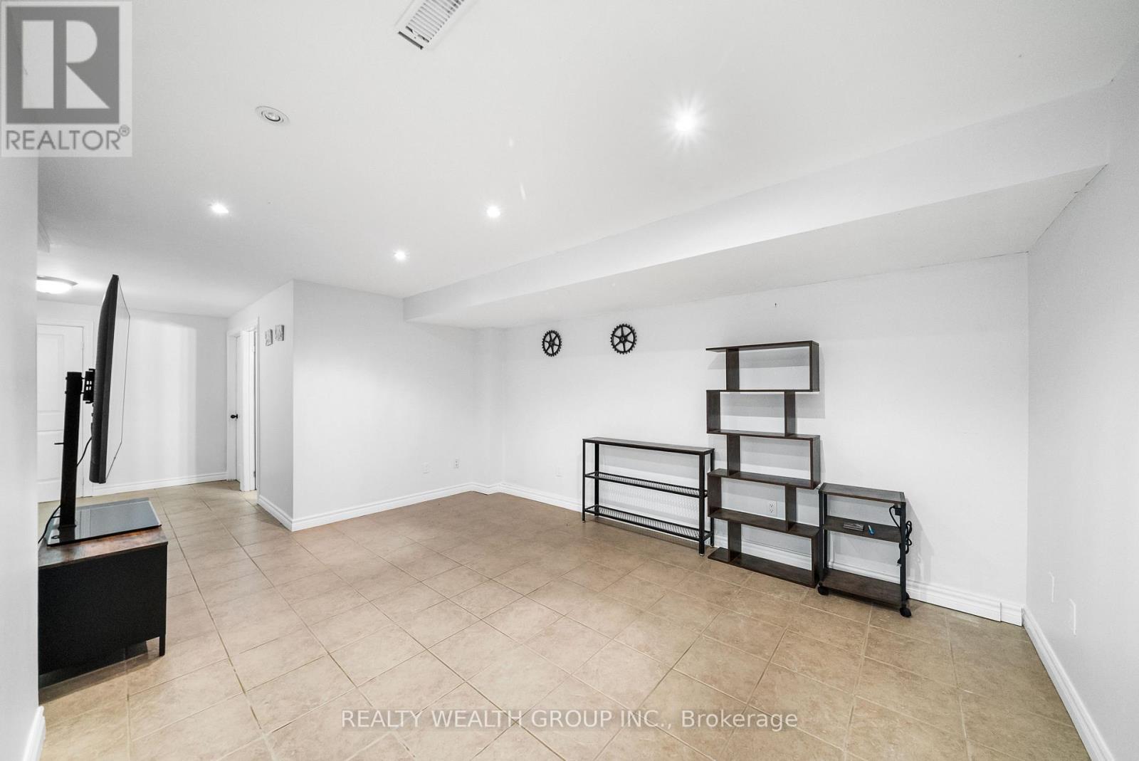 34 Castle Park Boulevard, Vaughan, Ontario  L4H 1M4 - Photo 14 - N13046376