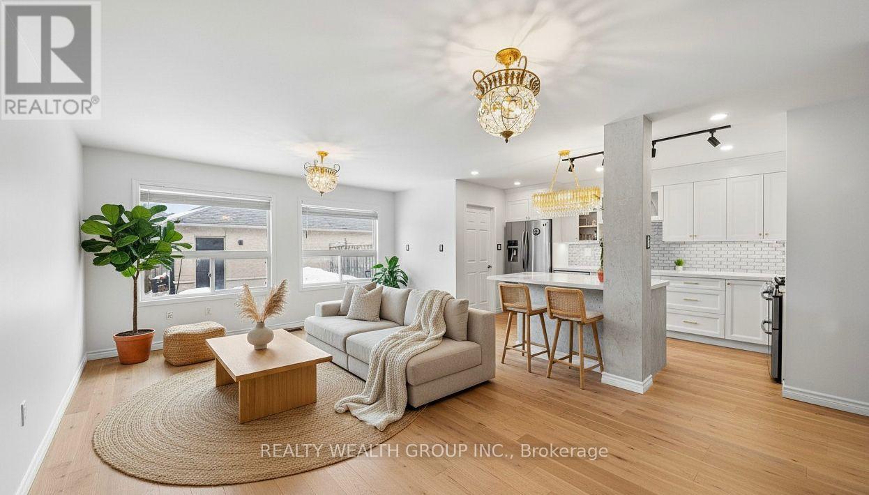 34 Castle Park Boulevard, Vaughan, Ontario  L4H 1M4 - Photo 2 - N13046376