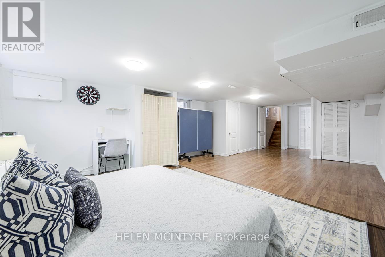 2 Birch Tree Crescent, Toronto, Ontario  M6M 2K8 - Photo 23 - W13046360