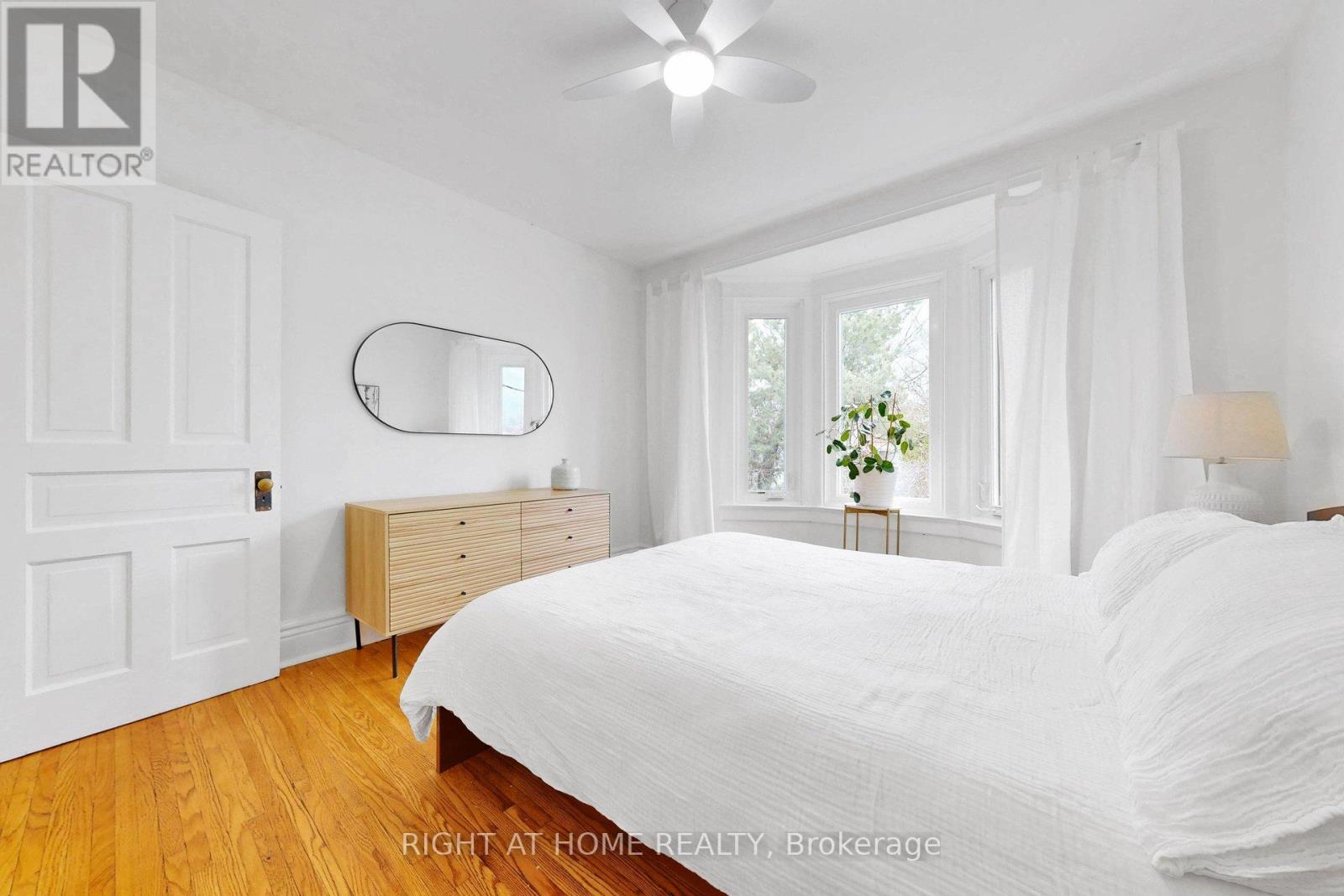 392 Westmoreland Avenue N, Toronto, Ontario  M6H 3A7 - Photo 15 - W13046366