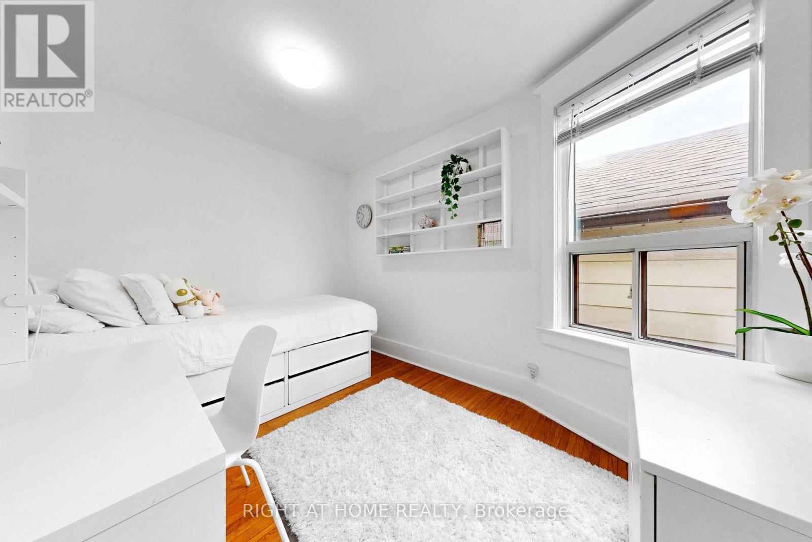 392 Westmoreland Avenue N, Toronto, Ontario  M6H 3A7 - Photo 18 - W13046366